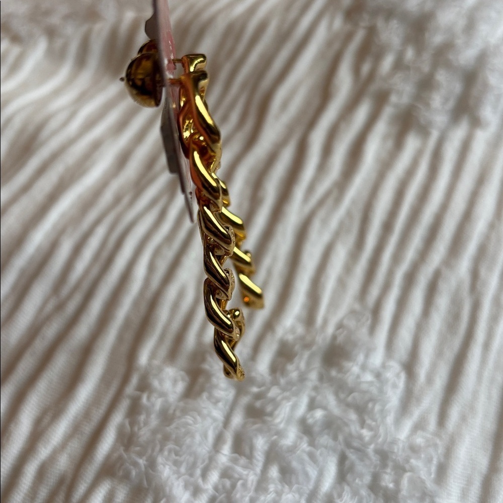 Oma The Label Osa Drop Earrings In Gold-Tone New Dangle Earrings — image 6 of 8